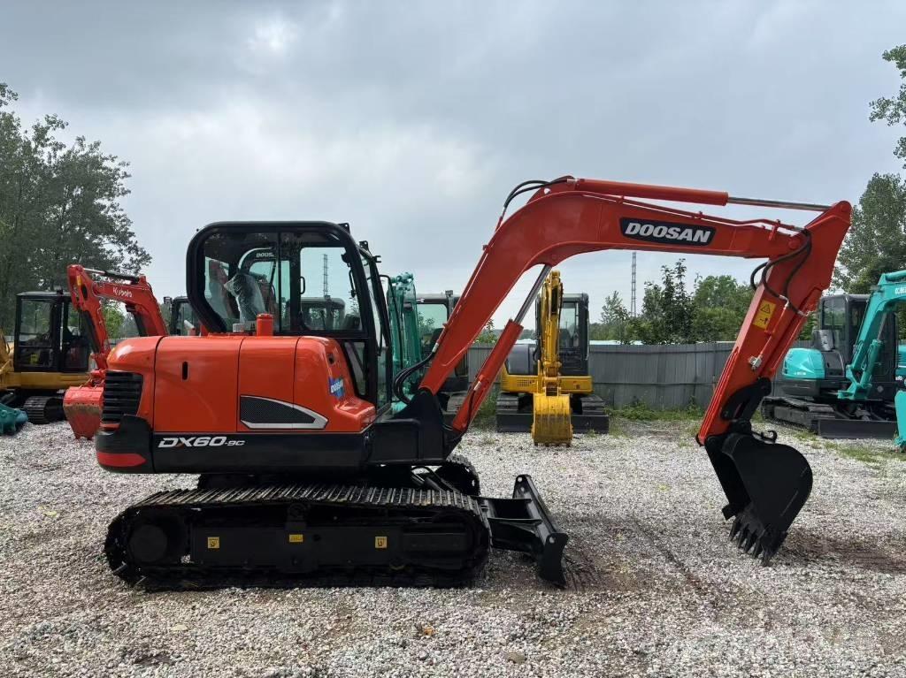 Doosan DX 60 Minigravemaskiner