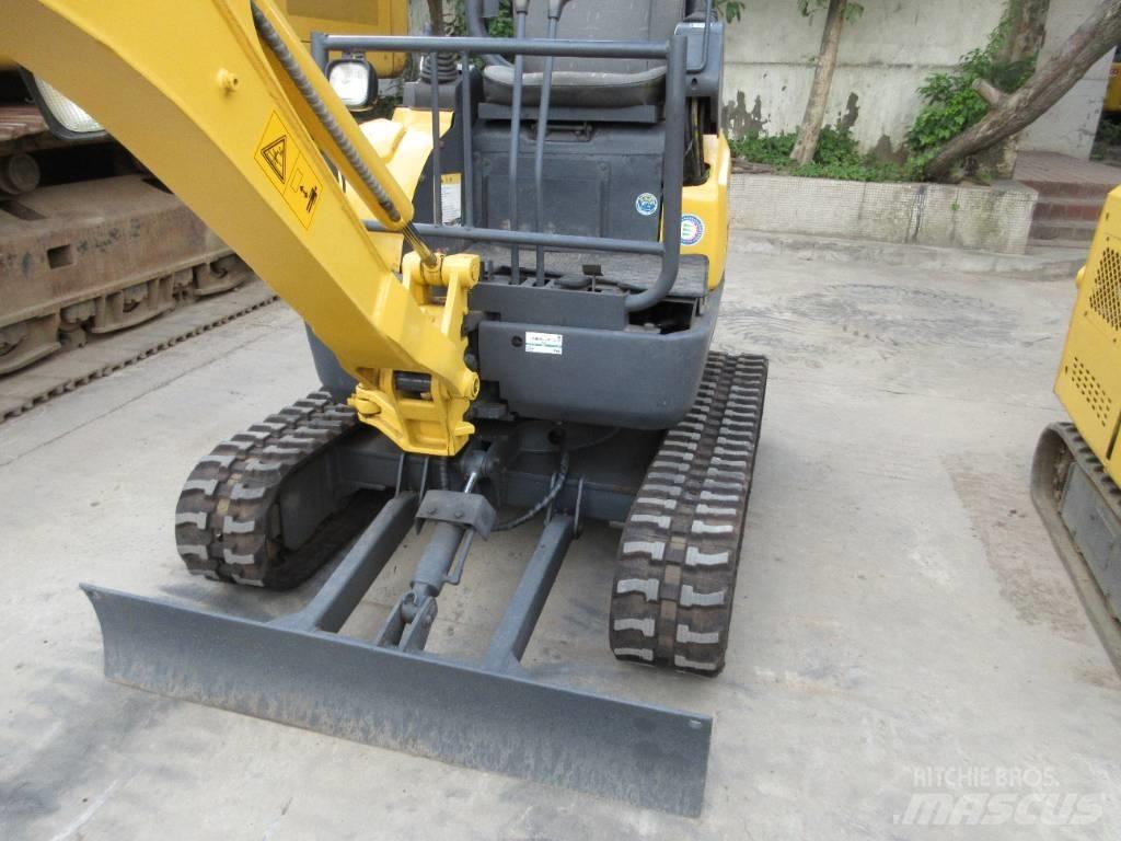 Komatsu PC 18 Minigravemaskiner