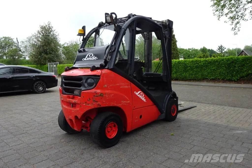 Linde H25 Heftruck LPG gaffeltrucks