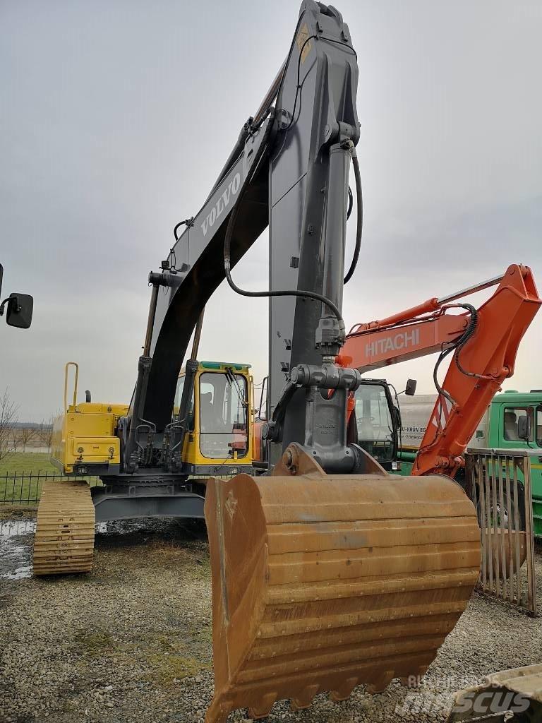 Volvo EC 290 B LC Gravemaskiner på larvebånd