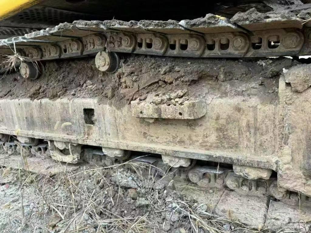 Sumitomo SH210-5 Gravemaskiner på larvebånd