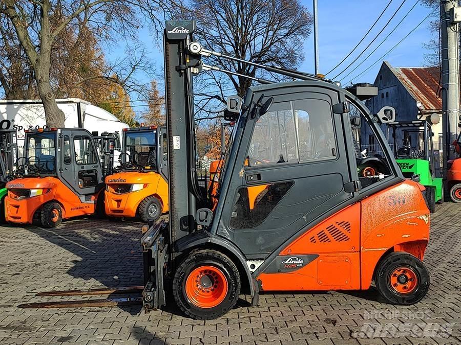Linde H25T-02/600 LPG gaffeltrucks