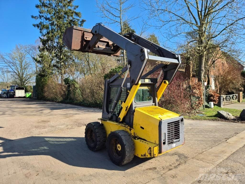 New Holland LS 160 Minilæsser - skridstyret