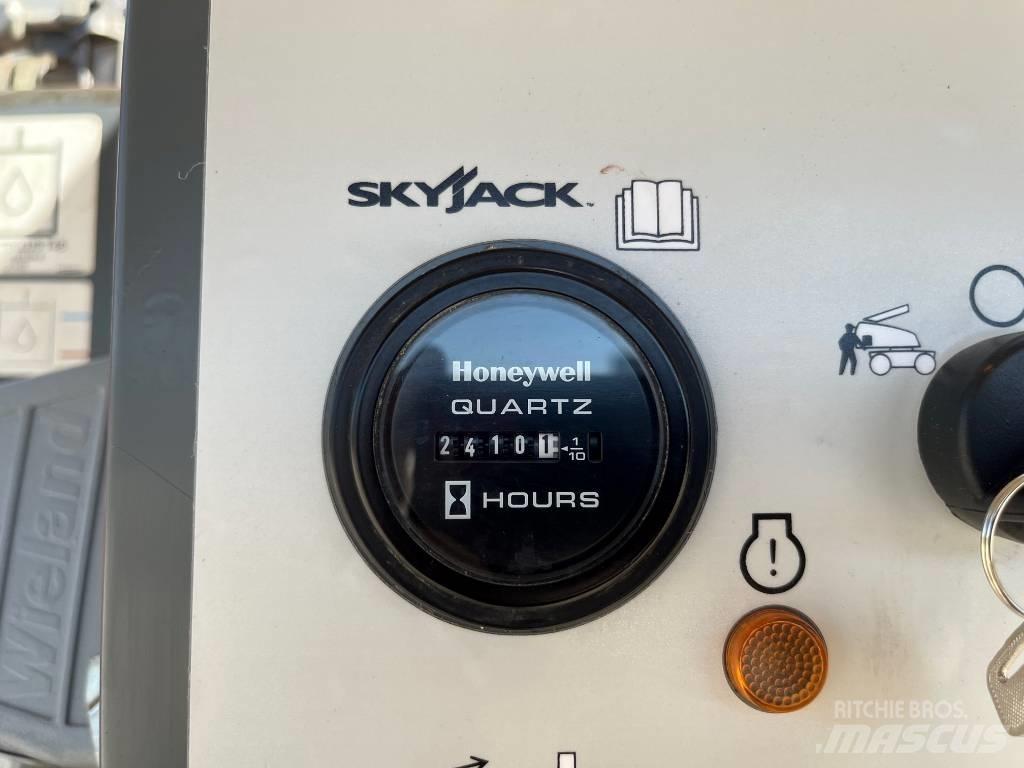 SkyJack SJ63AJ Bomlifte med knækarm
