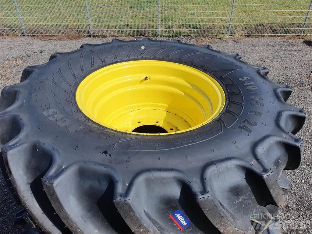 Mitas 540/65R24 x2 Hjul, Dæk og Fælge