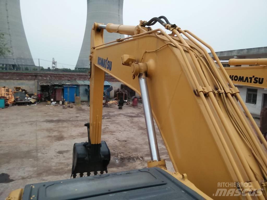 Komatsu PC 200-7 Gravemaskiner på larvebånd