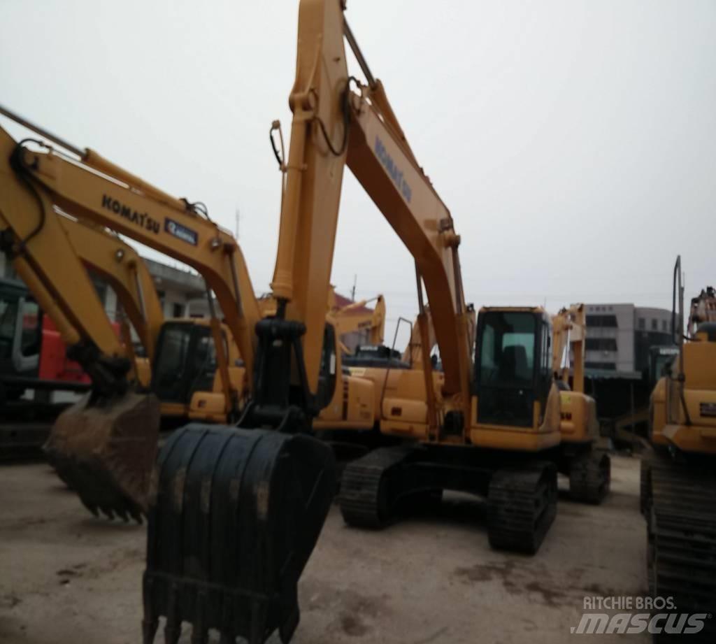 Komatsu PC 200-7 Gravemaskiner på larvebånd