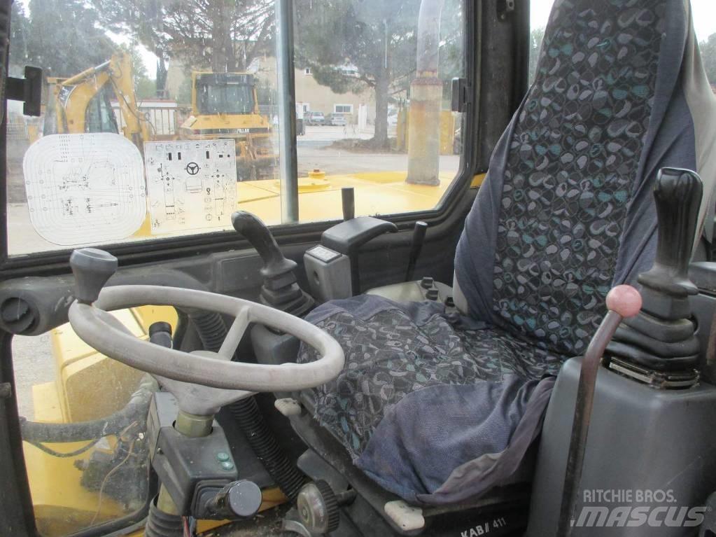 Komatsu PW 95 Midi-gravemaskiner 7t - 12t