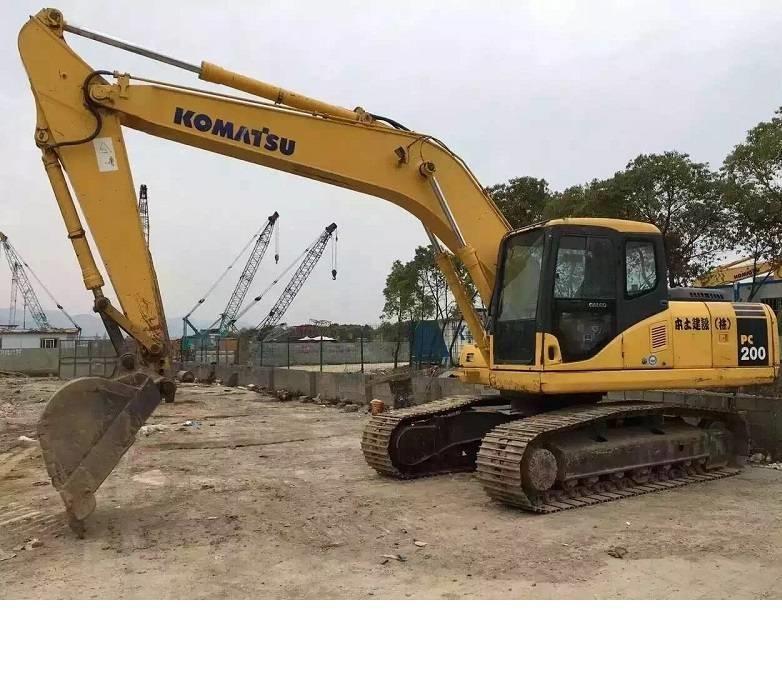 Komatsu pc200-7 Gravemaskiner på larvebånd