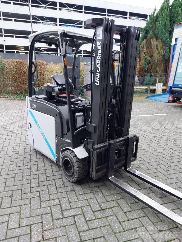 UniCarriers A2N1L18Q El gaffeltrucks
