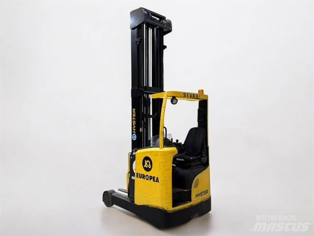Hyster R1 6 Reachtruck