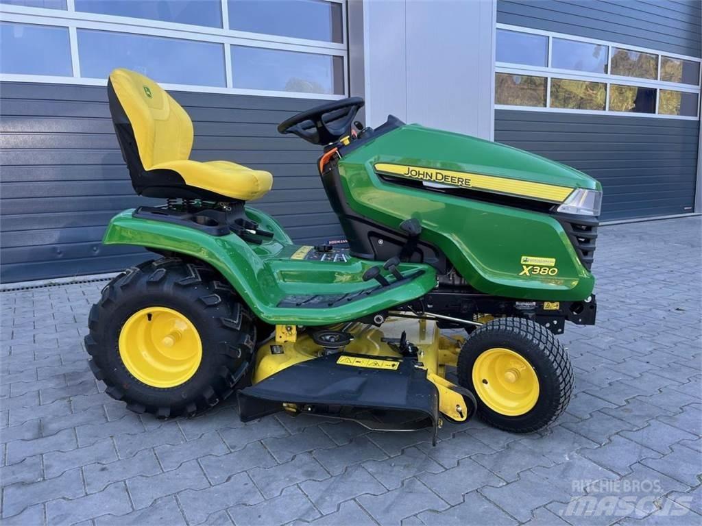 John Deere X380 Green plæneklippere