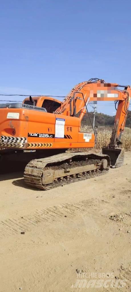 Doosan DX 225LC Gravemaskiner på larvebånd