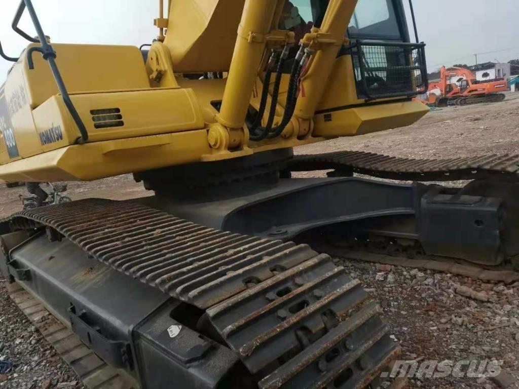 Komatsu Komatsu Gravemaskiner på larvebånd