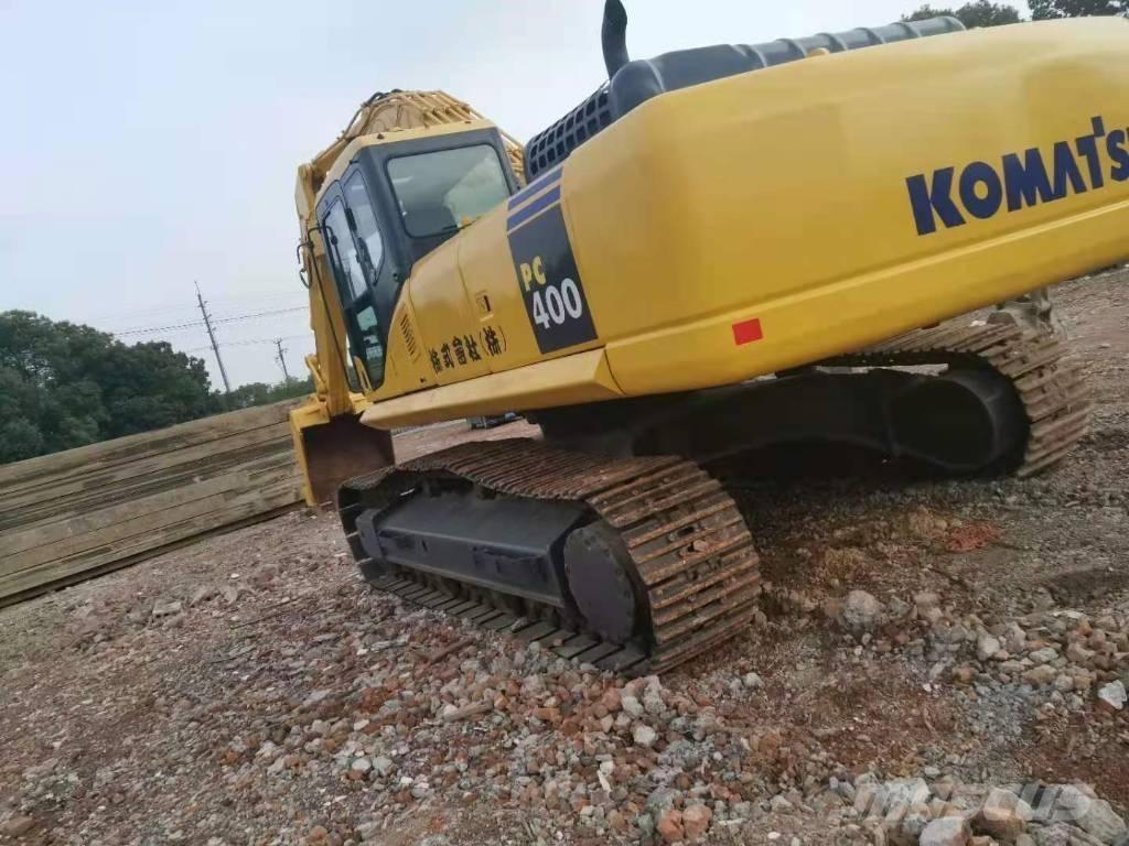 Komatsu Komatsu Gravemaskiner på larvebånd
