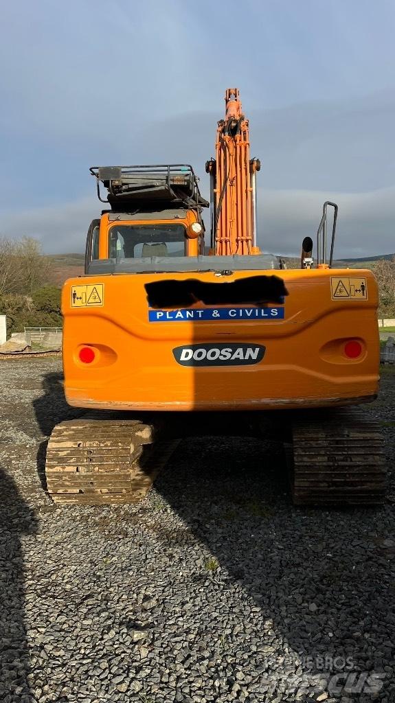 Doosan Dx140 Gravemaskiner på hjul