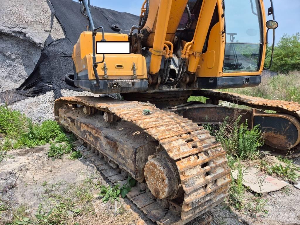 Hyundai Robex 300 LC Gravemaskiner på larvebånd