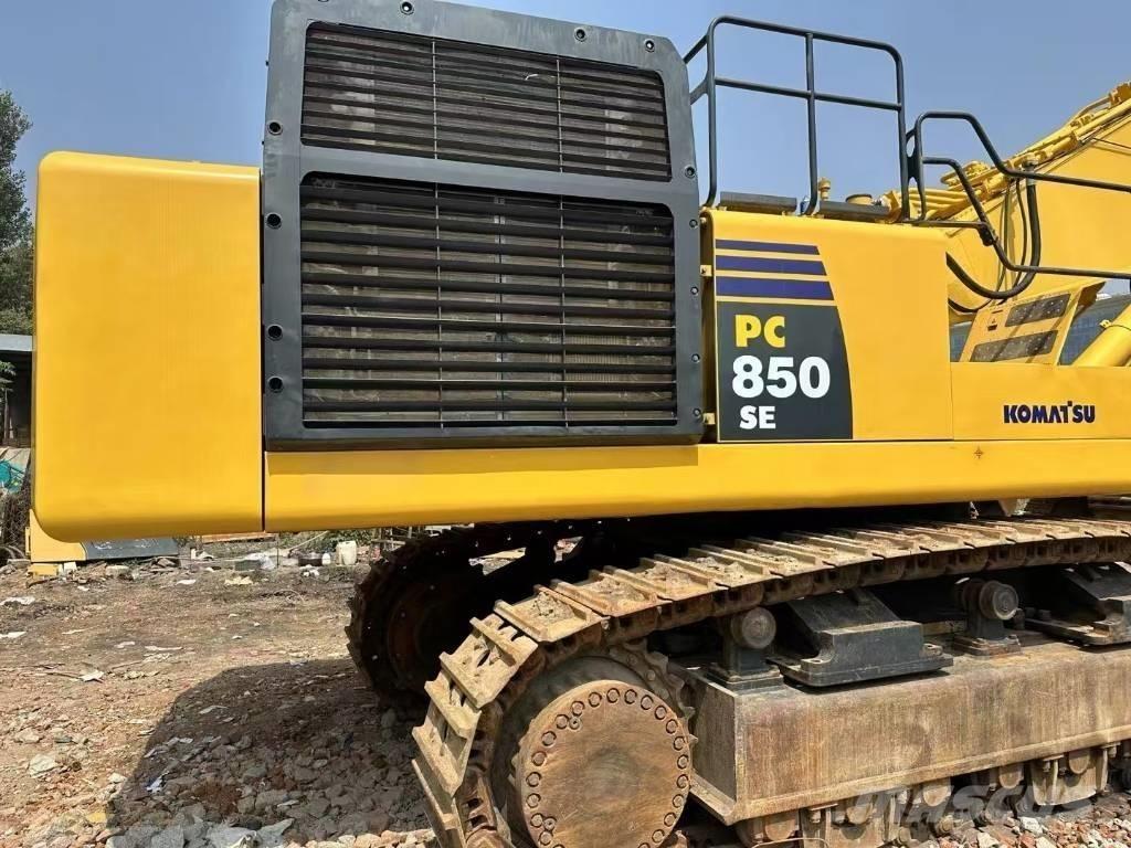 Komatsu PC 850SE Amfibiegravemaskine