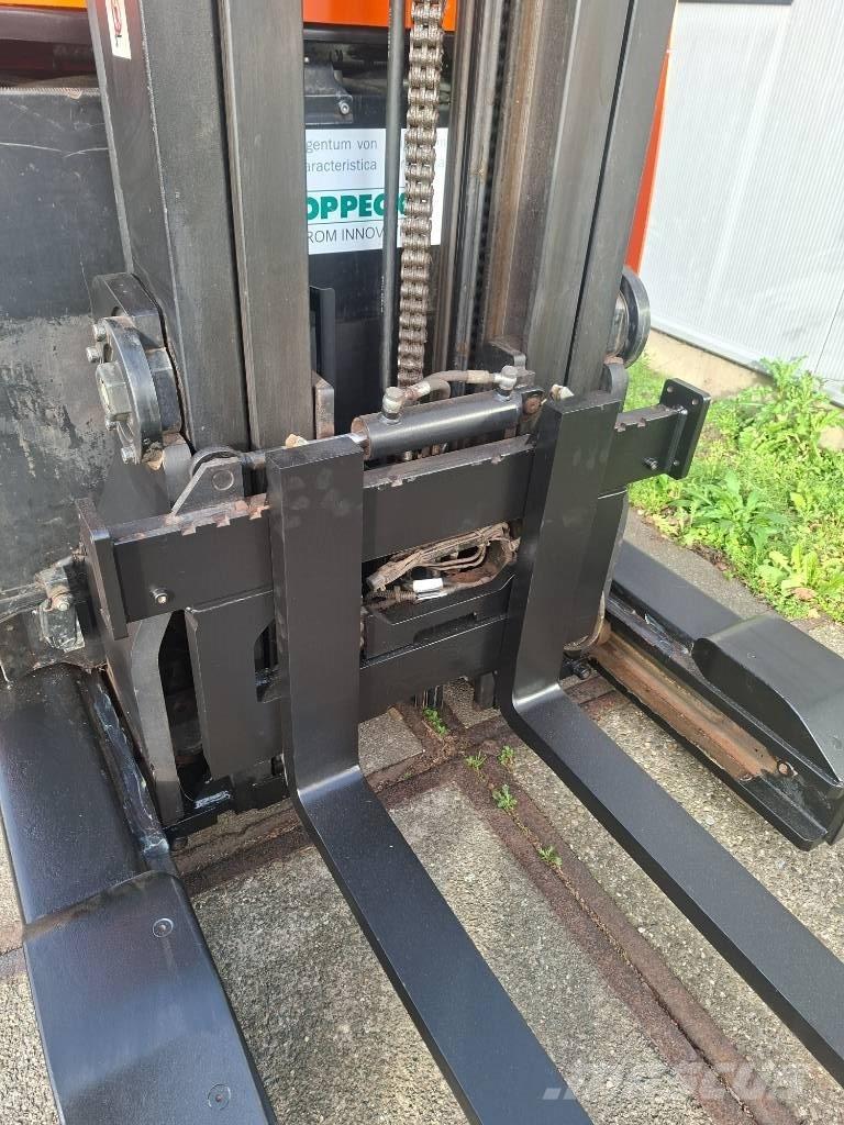 BT RR E 140 Reachtruck