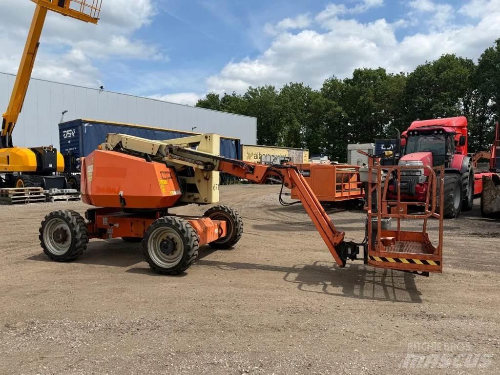 JLG 340 AJ Bomlifte med knækarm