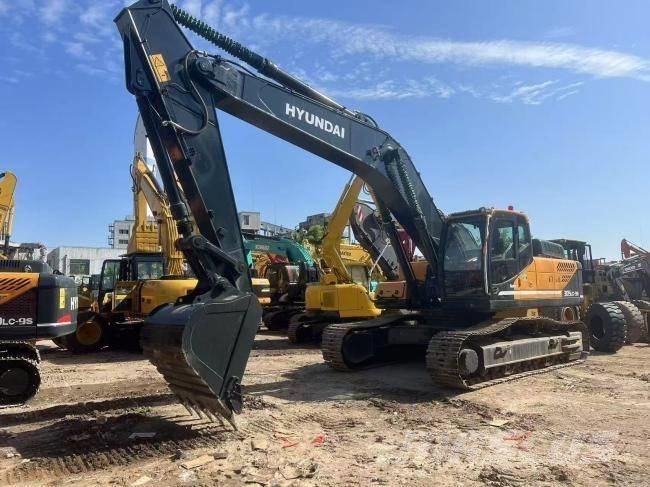 Hyundai 305 Gravemaskiner på larvebånd