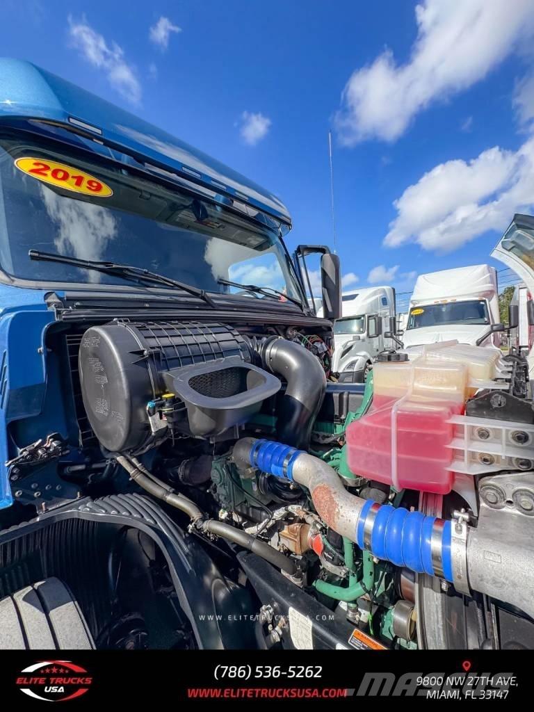 Volvo Commercial VNL Trækkere