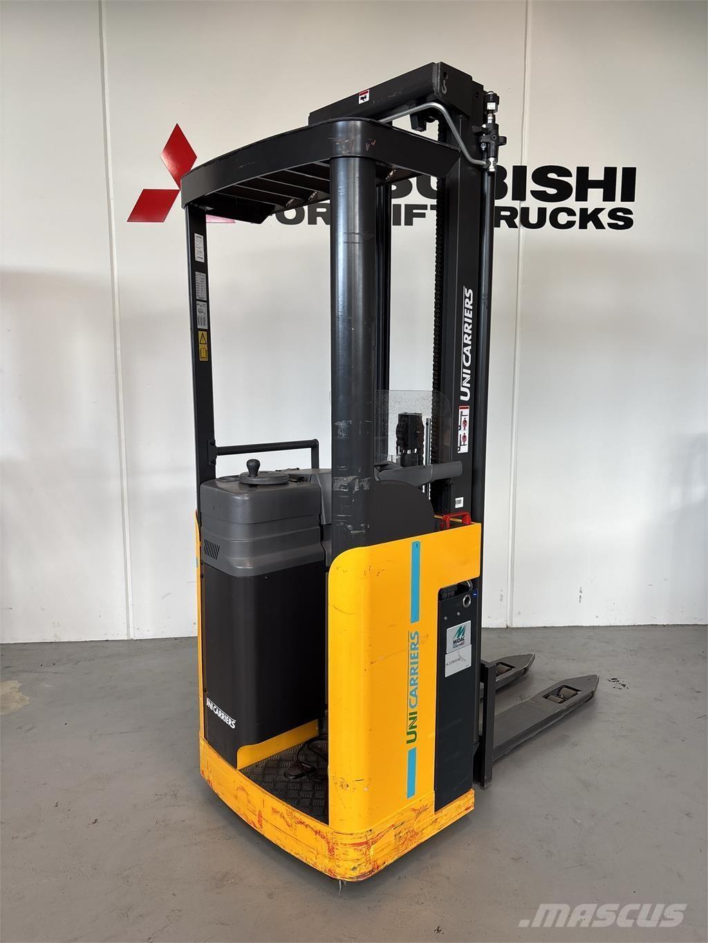 Atlet A160 Selvkørende stablere