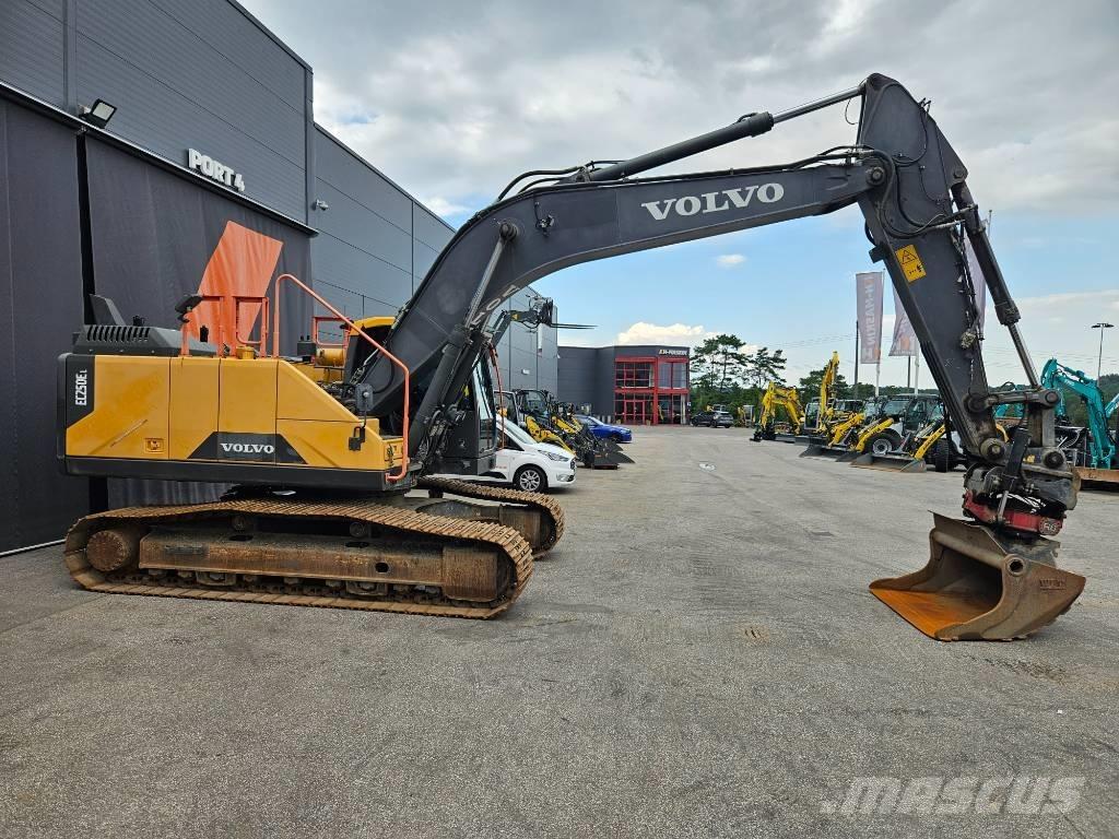 Volvo EC 250 EL Gravemaskiner på larvebånd