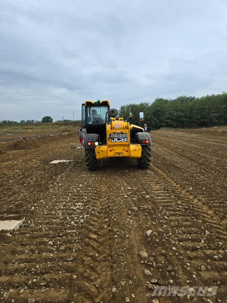 JCB 535-140 Teleskoplæssere