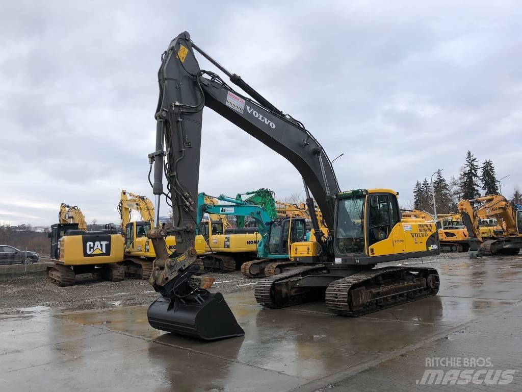 Volvo EC 240 C N L Gravemaskiner på larvebånd