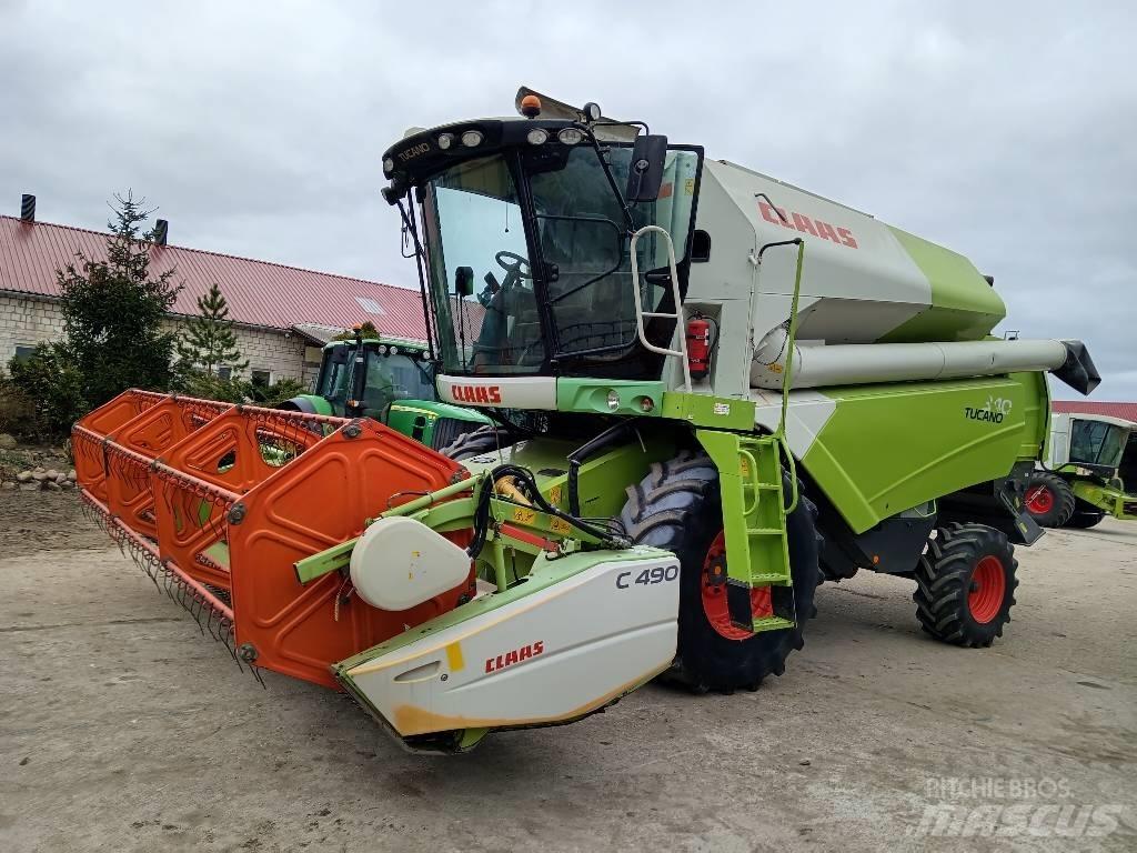 CLAAS Tucano 340 Mejetærskere