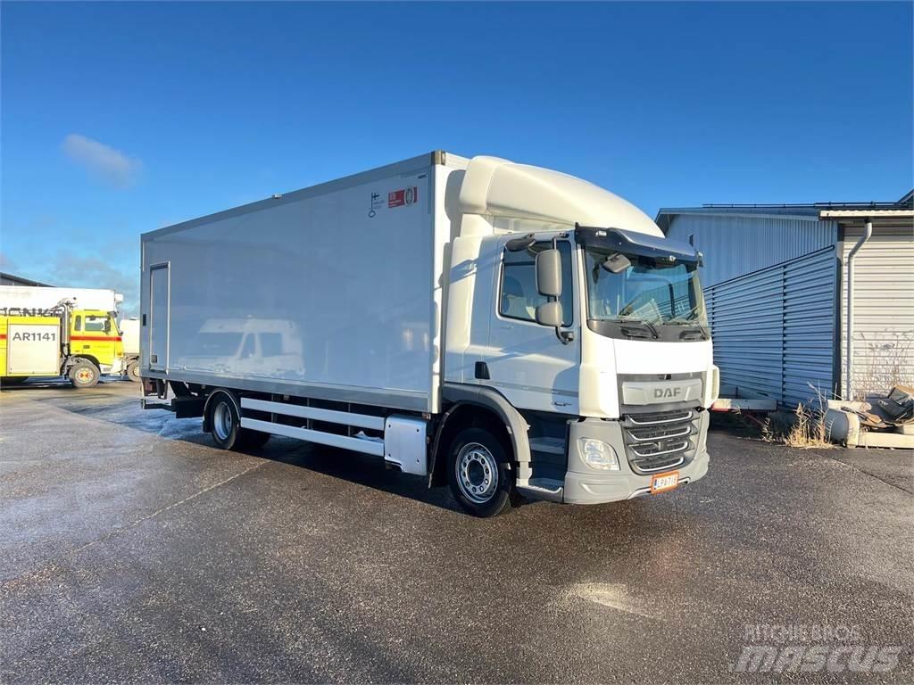 DAF CF 300 FA 4X2 Fast kasse