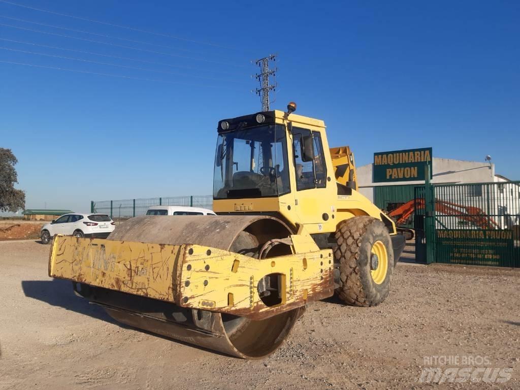 Bomag BW 216 D-4 Jordvibrationstromler