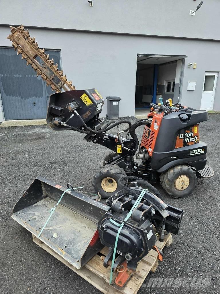 Ditch Witch R300 Kædegravere