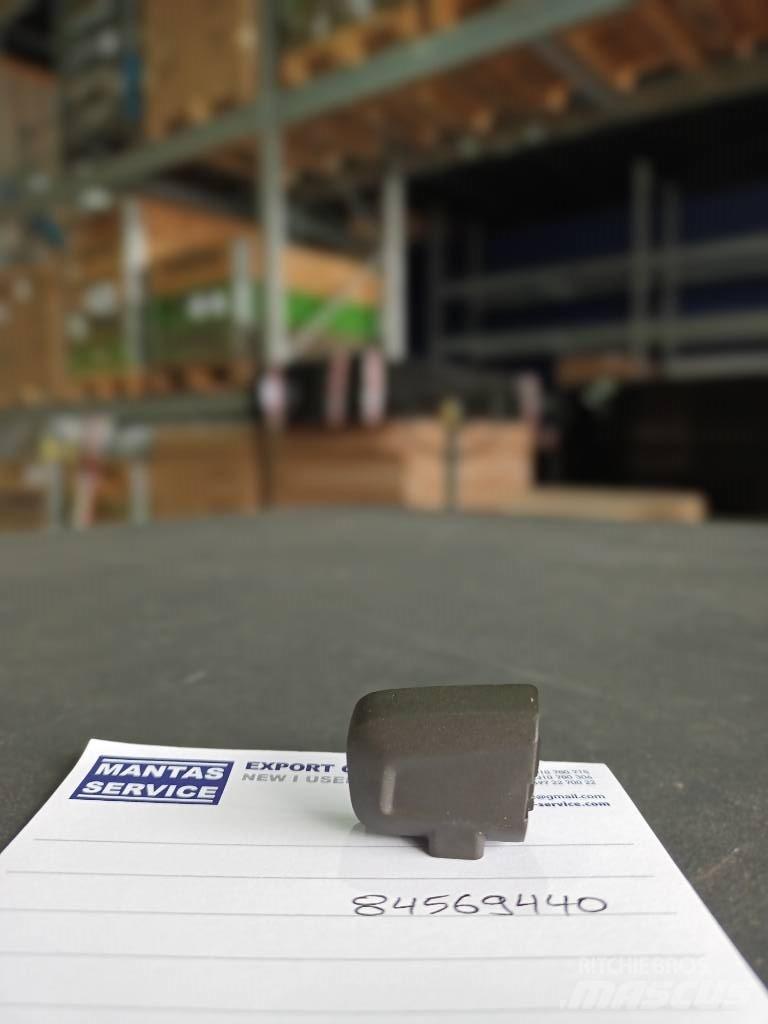 Volvo KNOB 84569440 Transport – Andet