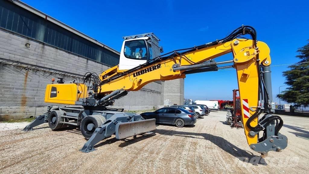 Liebherr LH 30 M Materialehåndteringsmaskiner