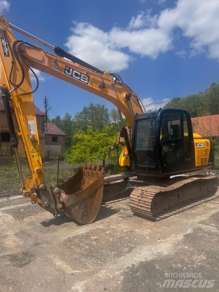 JCB JS 131 LC Gravemaskiner på larvebånd