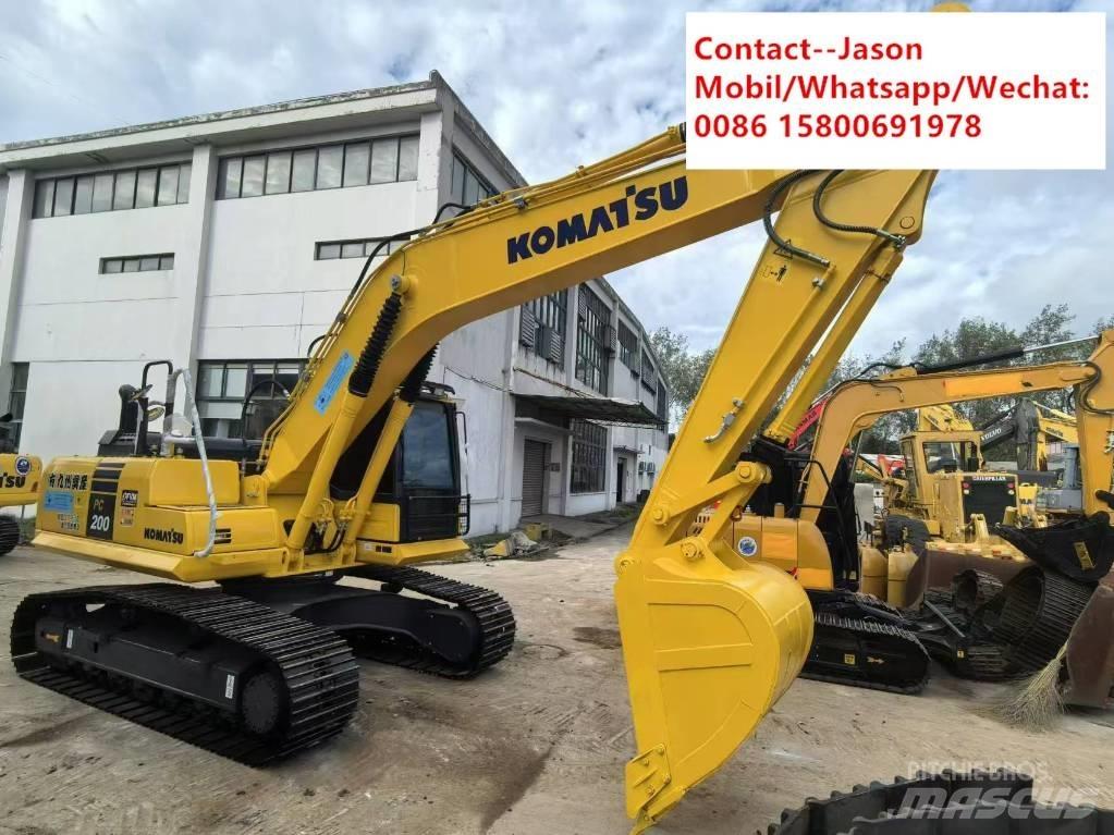 Komatsu PC 200 Gravemaskiner på larvebånd