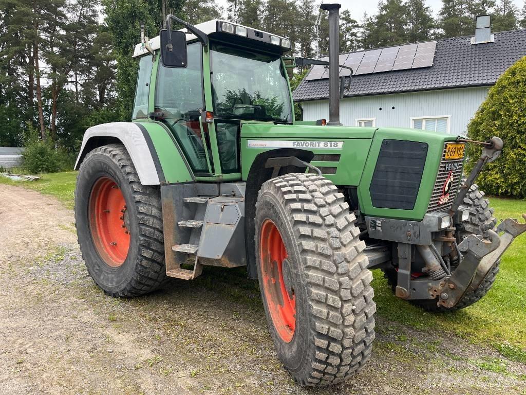 Fendt 818-4 Traktorer