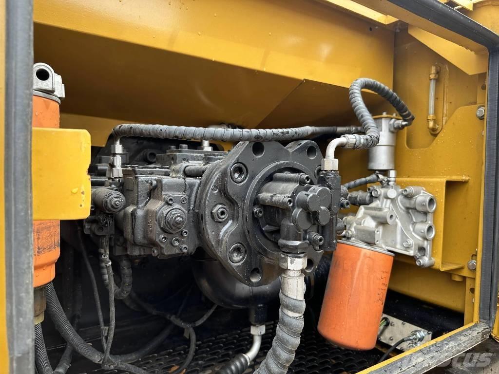 Sany SY 215 C Gravemaskiner på larvebånd