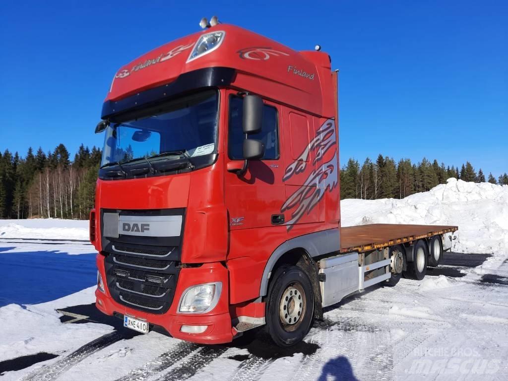 DAF XF460 Lastbil med lad/Flatbed