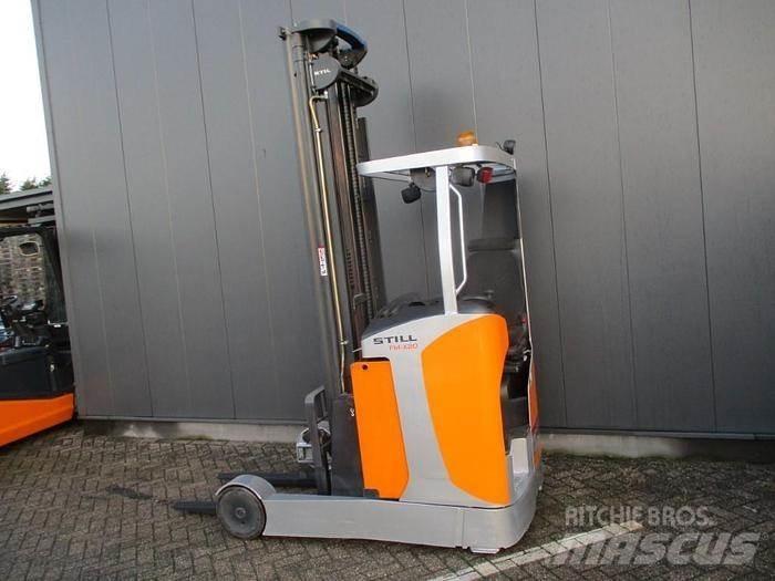 Still FM X20 Reachtruck