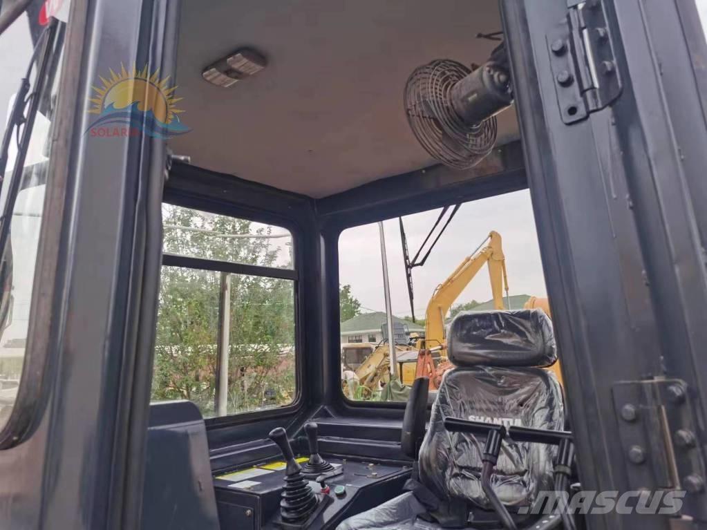 Shantui SD 32 Bulldozer på larvebånd