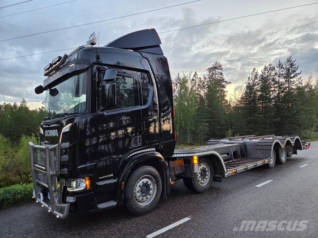 Scania R 450 Skovmaskintransportlastbiler