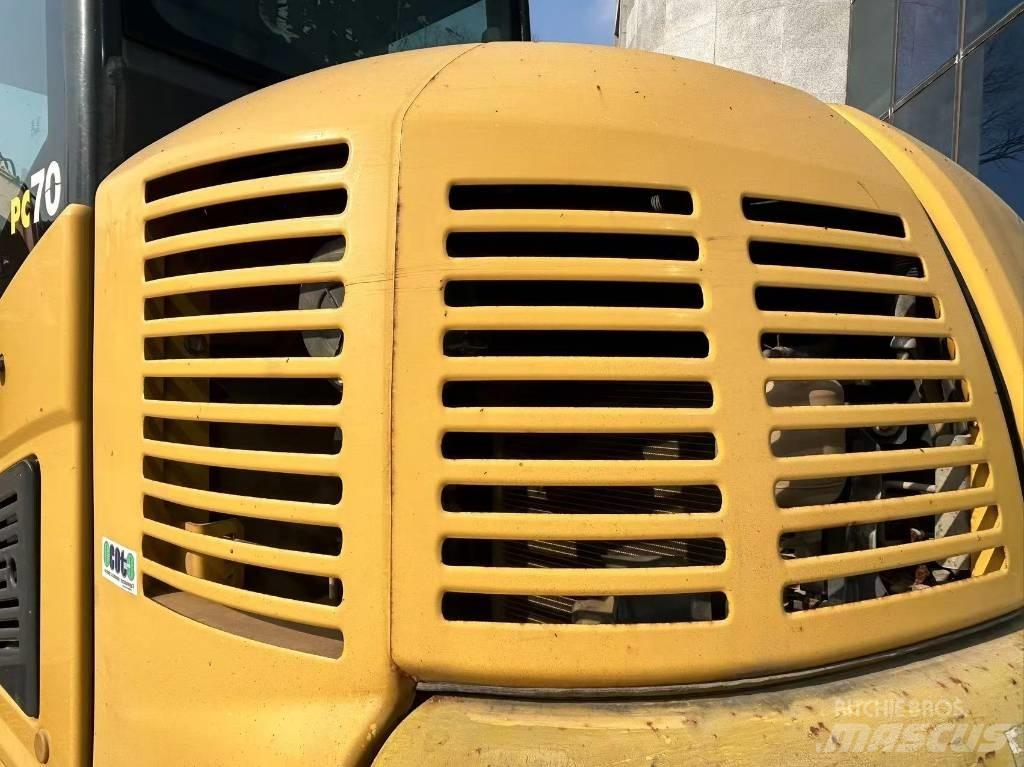 Komatsu PC70 Gravemaskiner på larvebånd
