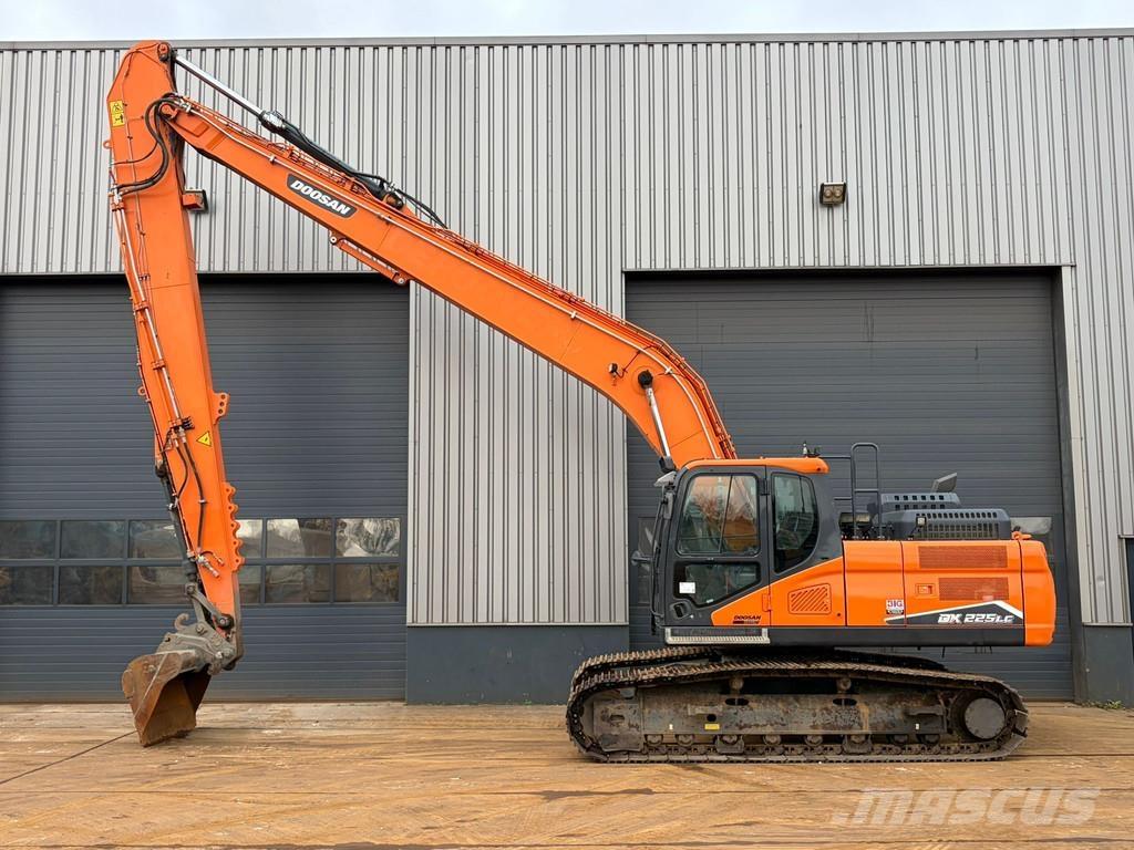 Doosan DX225LC-7 Gravemaskiner på larvebånd