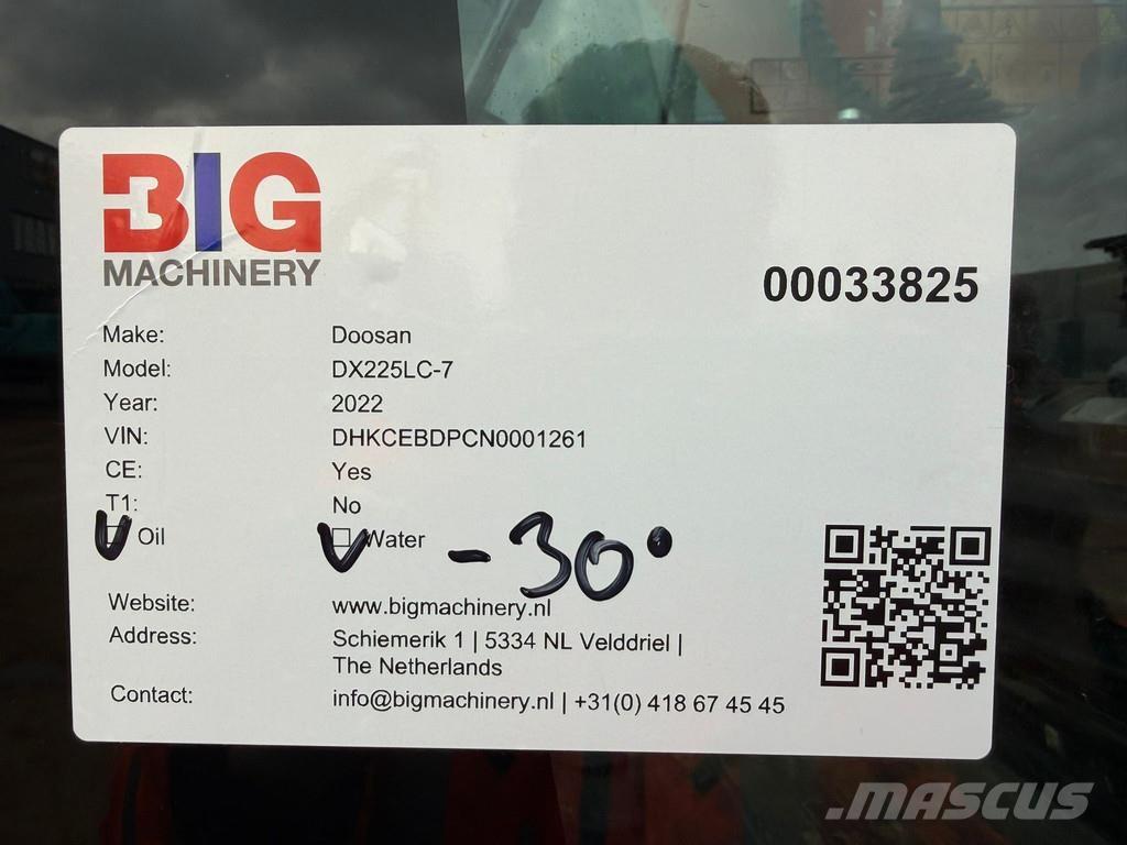 Doosan DX225LC-7 Gravemaskiner på larvebånd