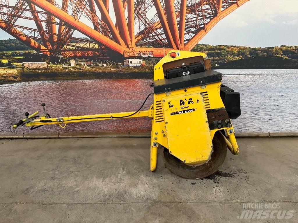 Bomag BW 71 E-2 Enkelt tromle
