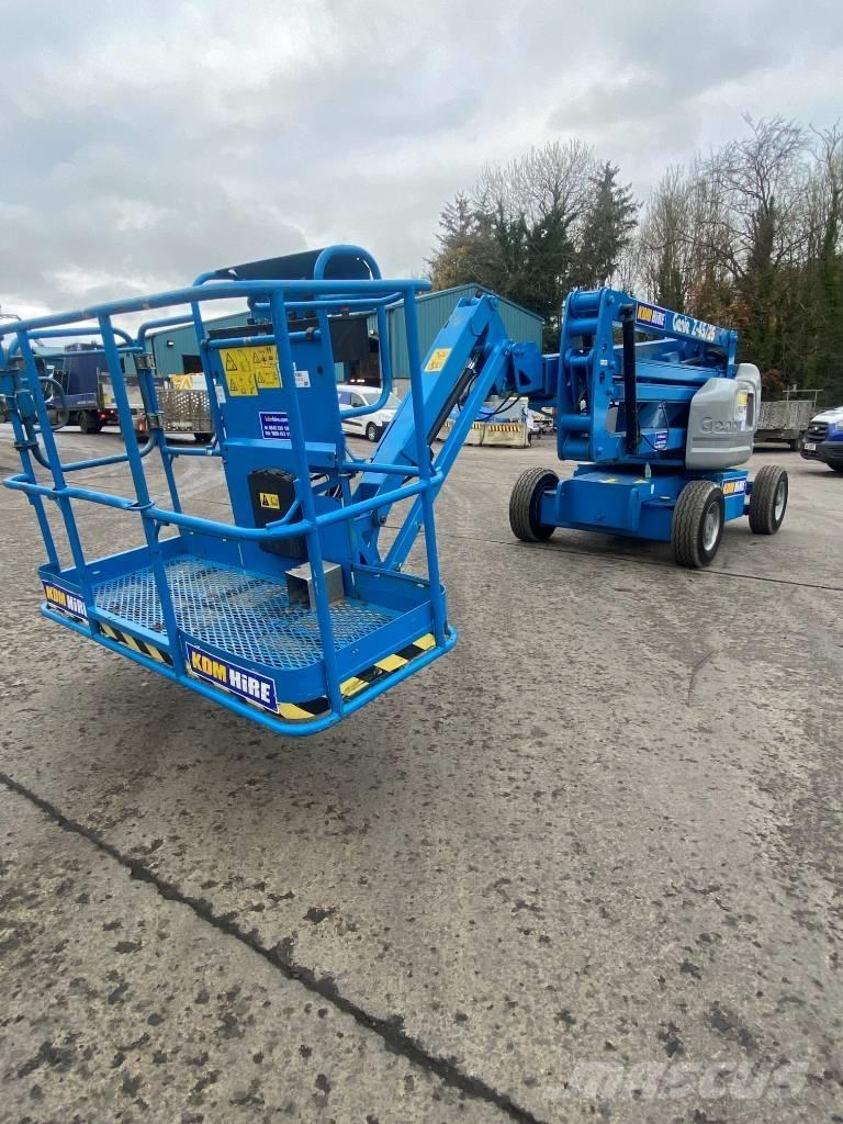 Genie Z 45/25 J Bomlifte med knækarm
