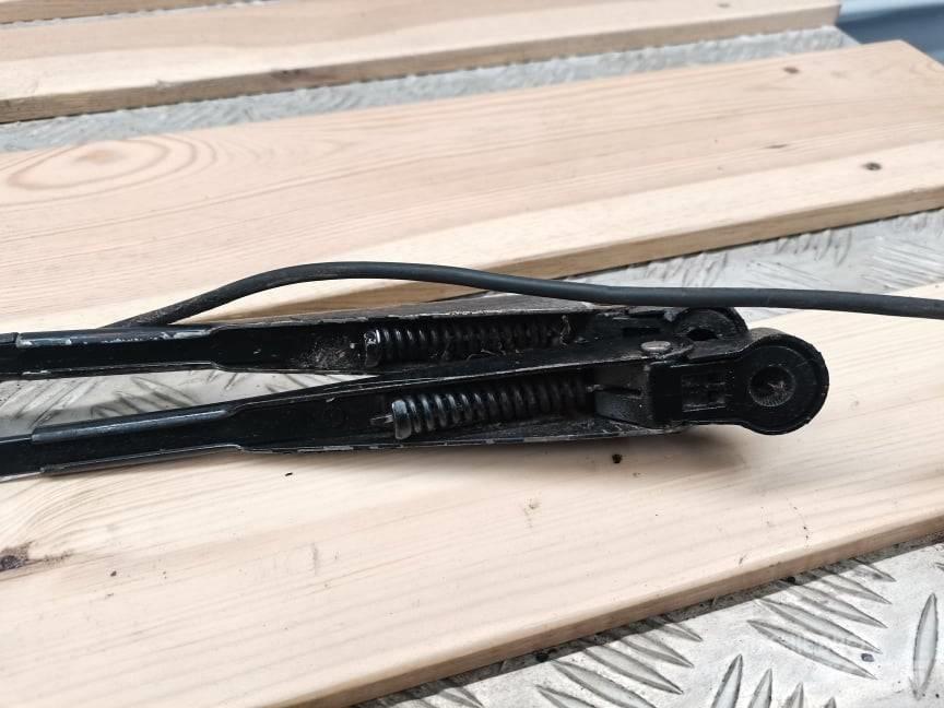 Manitou MLT .... wiper Kabiner og interiør